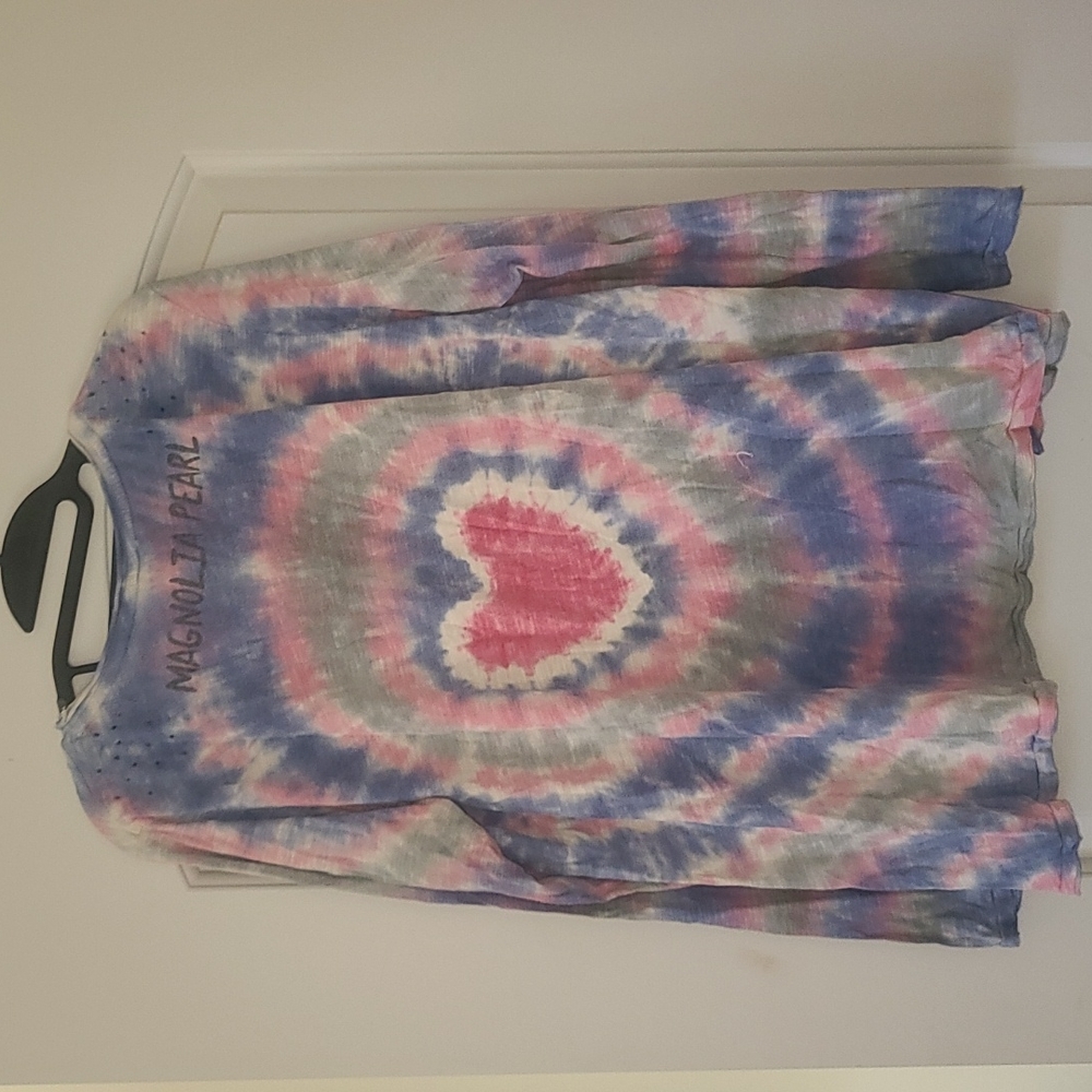 New Magnolia Pearl Love Applique Dylan T Tie Dye Heart Tee Enamour appliqué top - Picture 12 of 16